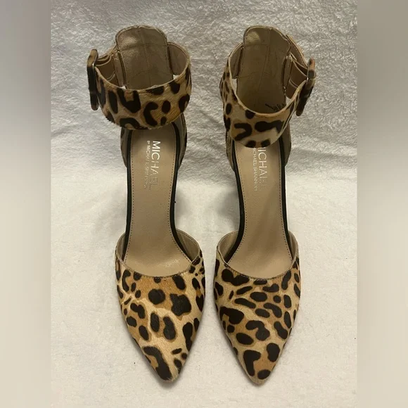 Michael Kors Tan Leopard Print Heels - Picture 2 of 2